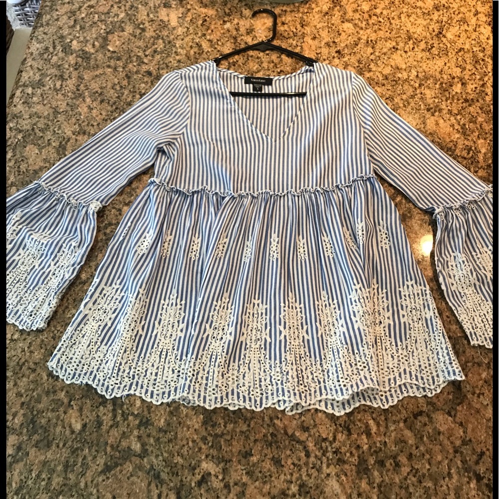 Karen Kane top
